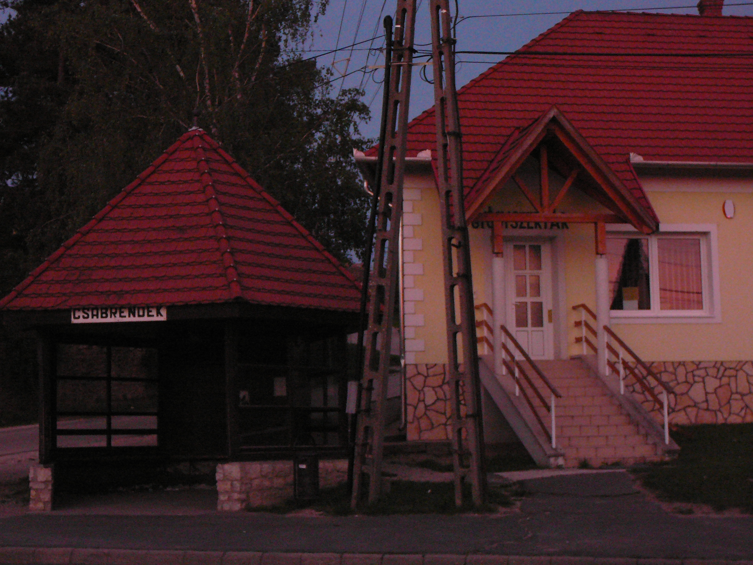 Buszmegálló